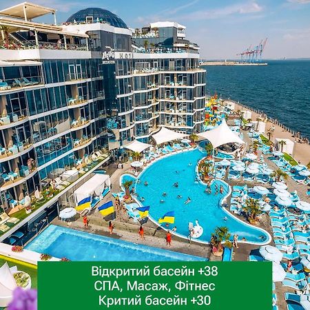 Nemo Hotel Resort & Spa Odessza Kültér fotó Residential complex "Skyline"