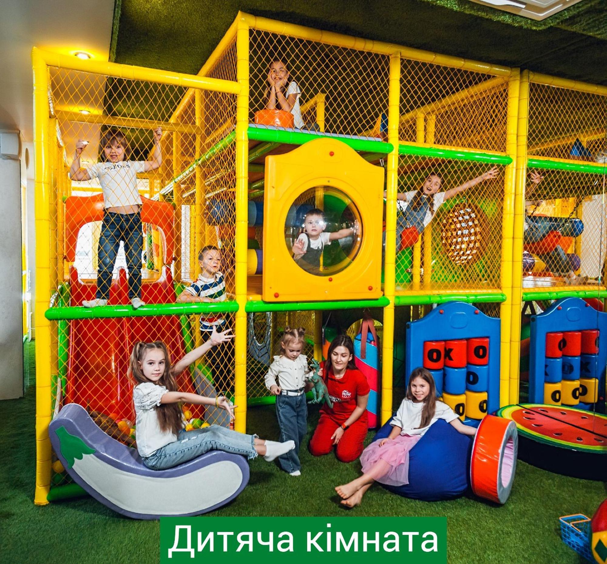 Nemo Hotel Resort & Spa Odessza Kültér fotó Children playing in a playground